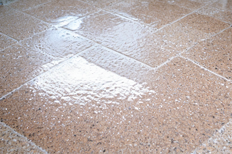 Homemade Grout Cleaner: Effective and Eco-Friendly Solutions