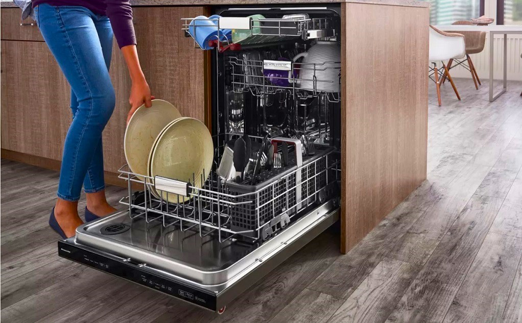 The Perfect Fit: Ensuring Worry-Free Dishwasher Installation with a Pro