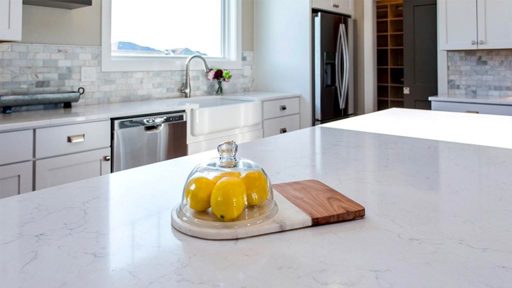 How to protect quartz countertops from staining